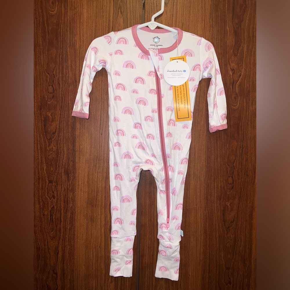 Dreamland Baby zippy